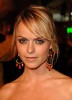 photo Taryn Manning